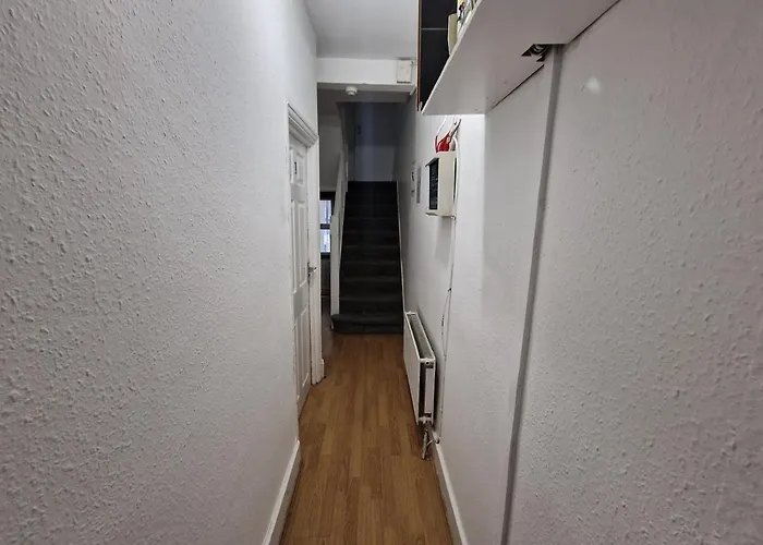 City Budget Guesthouse
